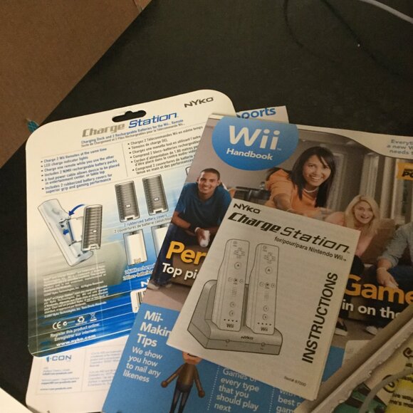 Nintendo Wii Console White Complete with controllers games  and much more - Picture 3 of 12